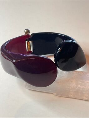 Vintage Angela  Caputi Giugguii Resin Clapper Bracelet Purchased in Rome